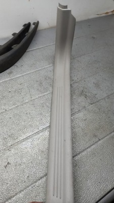 Молдинг поріг права volvo c30 фото №1