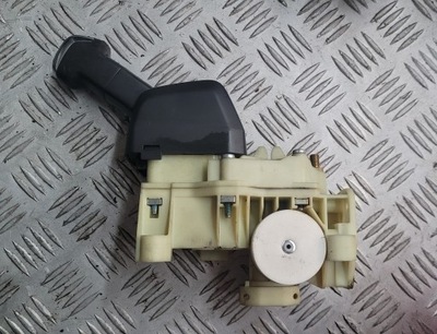 Рычаг / клапан / домкрат / тормоза ручного scania r s 2301821 фото №1