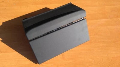 Защита кронштейн mercedes sl r231 a2318110014 фото №1