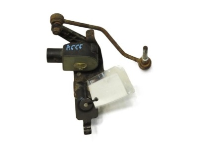 Датчик вирівнювання світла перед audi a6 c6 фото №1