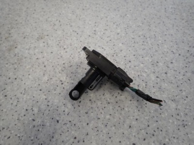 Toyota corolla e12 1.4 d4d 02-07 расходомер воздуха фото №1