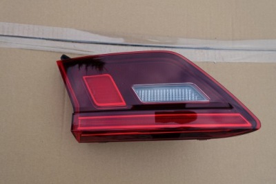 Vw tiguan ii лампа задня задня права 5na945094f фото №1