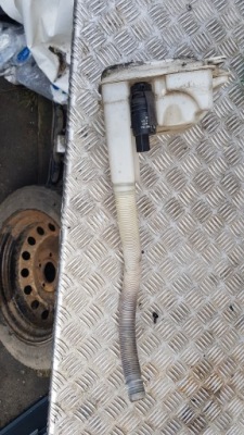 Bmw e46 бачок омывателя 7003353 compact фото №1