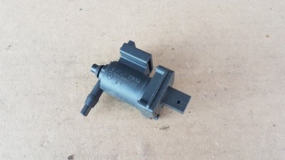 Mercedes w203 клапан вакууму a2038000178 фото №1