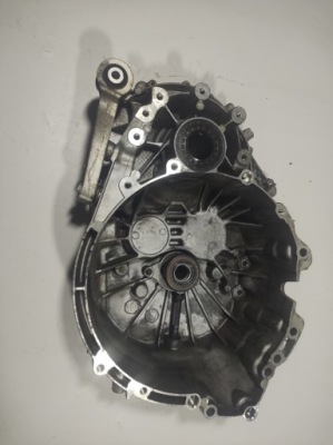 Volvo xc60 13r- корпус коробки передач фото №1