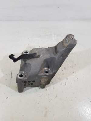 Кронштейн кронштейн двигуна honda accord vii 2.4 v-tec k24a4 фото №1