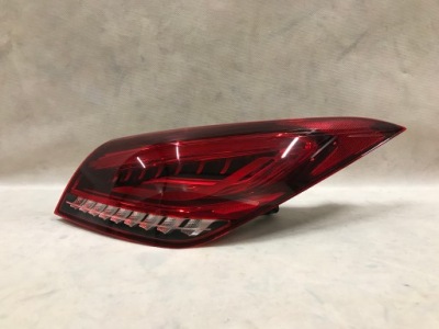 Mercedes cla w118 19- фара задняя правая led европа фото №1