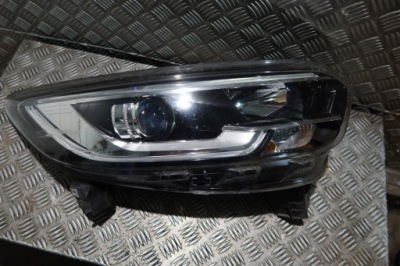 Renault kadjar фара правый передний перед лампа uk 260107703r фото №1