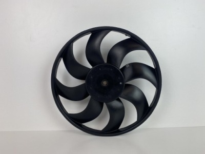 Renault master 3 вентилятор радиатора 2010- фото №1