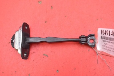 Обмежувач двері ліва перед mg zs 2 2 рестайлінг  19-24 фото №1