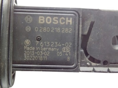 Bmw f01 5,0i расходомер 7613234 фото №1