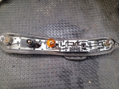 Вкладиш лампи задній цоколь лампочка fiat panda ii 28029008 лівий фото №1