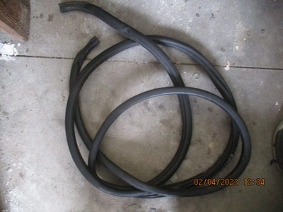 HYUNDAI GALLOPER 3D - GASKET DOOR RIGHT FRONT  