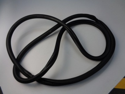 Прокладка двері правий перед peugeot 5008 ii 2017- фото №1