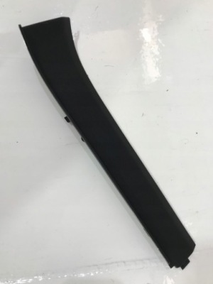 Защита стойка консоли правая vw arteon 3g8868224 фото №1