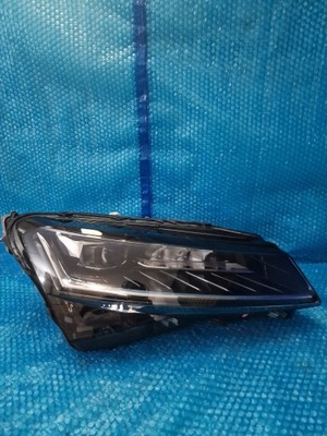 Лампа передня права skoda superb 3 фото №1