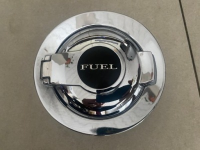 Dodge challenger 2015 - крышка заливной топлива хром оригинал фото №1