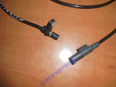 Датчик abs задня sprinter a9065400117 a9065400217 фото №1