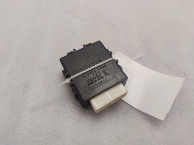 Lexus nx 2019 реле керування вікон 8594042030 фото №1