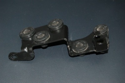 Кронштейн насоса wody audi a4 a5 8w0121305a фото №1