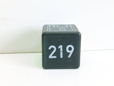 Audi a4 s4 b6 8e 8h 2001 інше реле фото №1