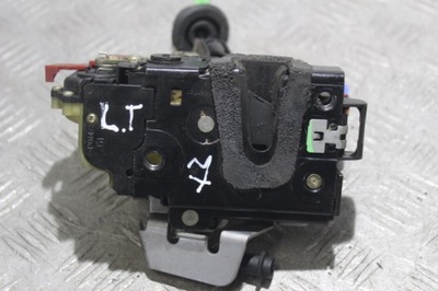 Замок лівий задня двері audi a8 d3 4.2 8v фото №1