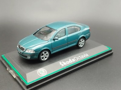 1:143 Abrex Skoda Octavia model używany