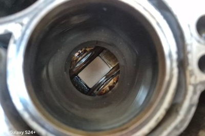 Блок двигуна mini clubman r55 v754004580 2007 фото №1