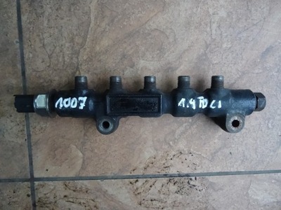 Peugeot 1007 1.4 молдинг впрыскная фото №1