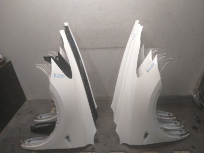 Крила перед правий lub лівий tesla y фото №1