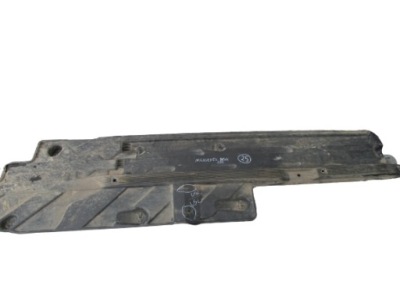 Защита подвеска правая a2046100808 mercedes c63 фото №1