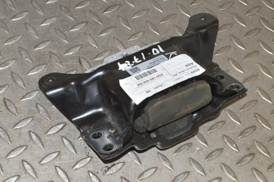 Vw t-roc a11 1.5 tsi 2021 rhd ліва сторона кріплення двигуна фото №1