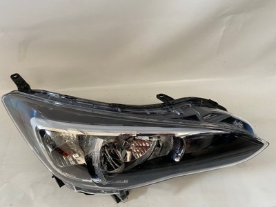 Лампа права subaru xv 84001fl040 фото №1
