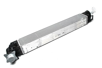 Valeo 818228 радиатор воздуха наддувочный фото №1