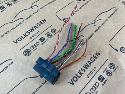 Gd vw audi skoda seat штекер колодка радіо 8x0035444 оригінальна фото №1
