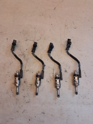 Инжектор форсунка volvo xc60 ii t6 t8 32140007 фото №1