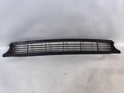 Tesla x - решётка средняя бампера перед фото №1