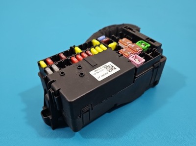 Коробка предохранителей opel astra v k 15533697 фото №1