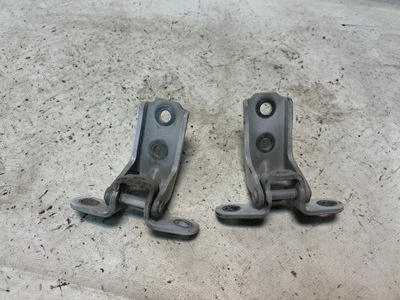 Hyundai elantra vi 16- петлі двері правий перед фото №1