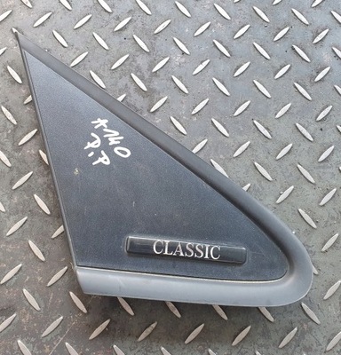 Заглушка трикутник правий перед mercedes a140 фото №1