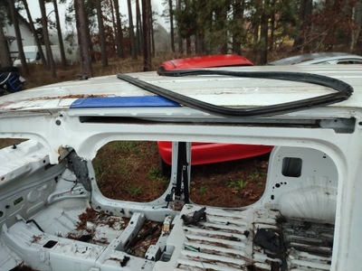 Partner iv berlingo rifter прокладка с кузов левая фото №1