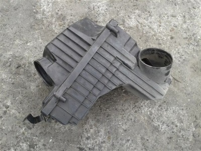 Корпус фильтра воздуха peugeot 407 2.0 hdi фото №1