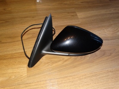 Дзеркало ліва skoda octavia iii lf9r 6-pin фото №1