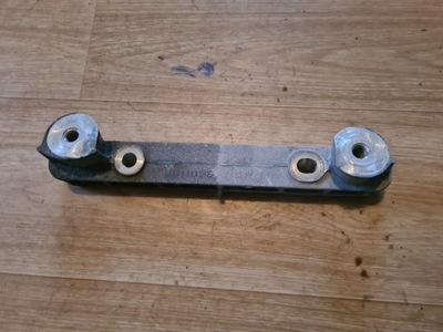 Кронштейн двигателя кронштейн volvo xc40 d3 2.0d фото №1