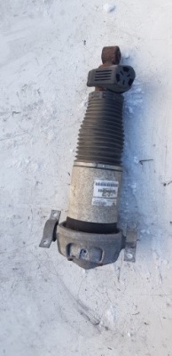 Audi q7 4l амортизатор пневматичний правий задня 7l8616020a фото №1