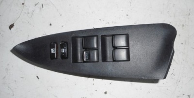 Rav 4 iii 07r панель переключатель окон левый перед фото №1