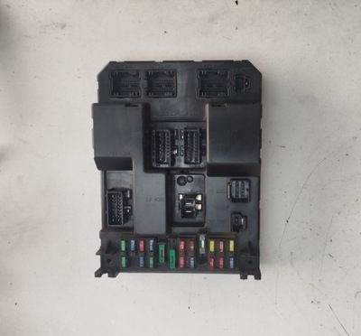 Коробка предохранителей bsi peugeot 307 9651196830a фото №1