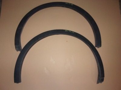 Молдинг задня крила rh volkswagen id.4 фото №1