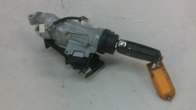 Замок запалювання ключ caddy 3 рестайлінг  5k0905865 фото №1