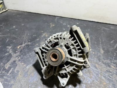 Mercedes c klasa w211 w203 lift 2.2cdi генератор a0131540002 фото №1